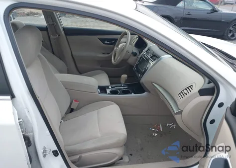 2013 Nissan Altima 2.5 Sv z USA, uszkodzony, nr VIN 1N4AL3AP2DC915595